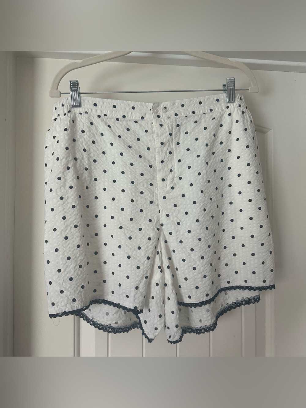 NWT Aerie Polka Dot Lounge Pajama Shorts L